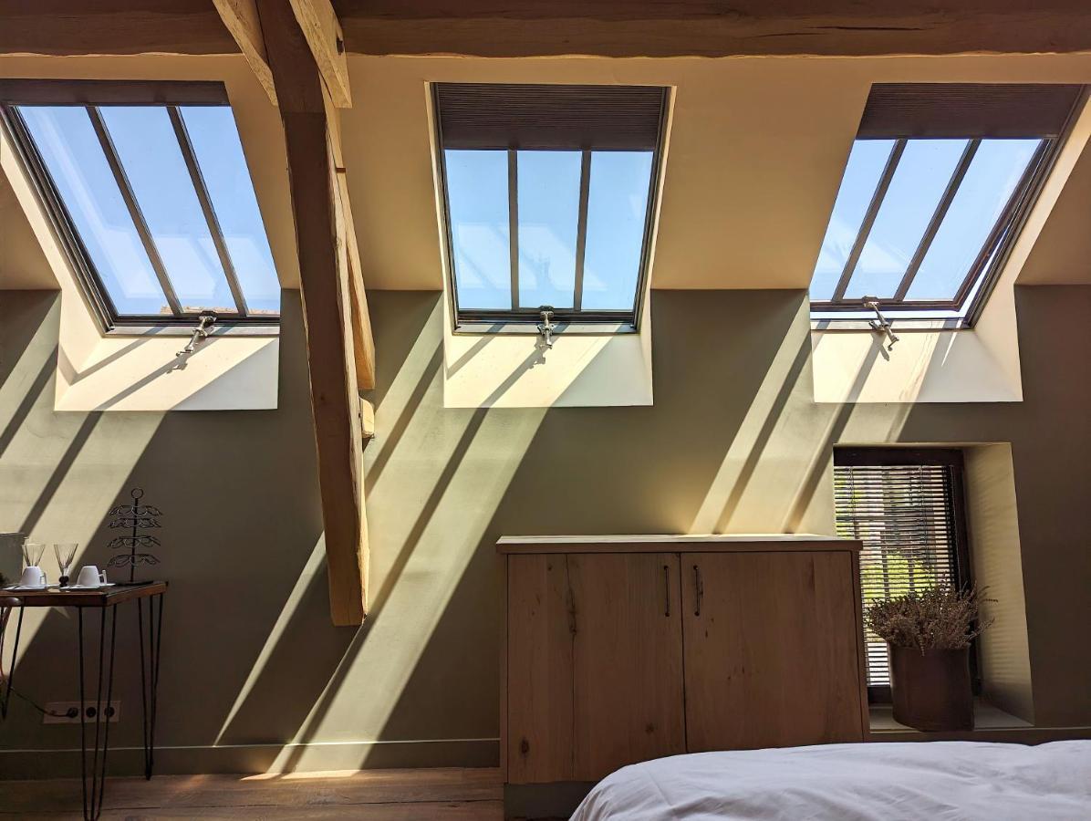 Val Trebbia Hotel Feucherolles ภายนอก รูปภาพ
