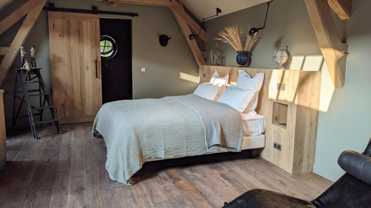 Val Trebbia Hotel Feucherolles ภายนอก รูปภาพ