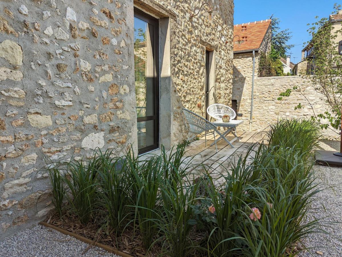 Val Trebbia Hotel Feucherolles ภายนอก รูปภาพ